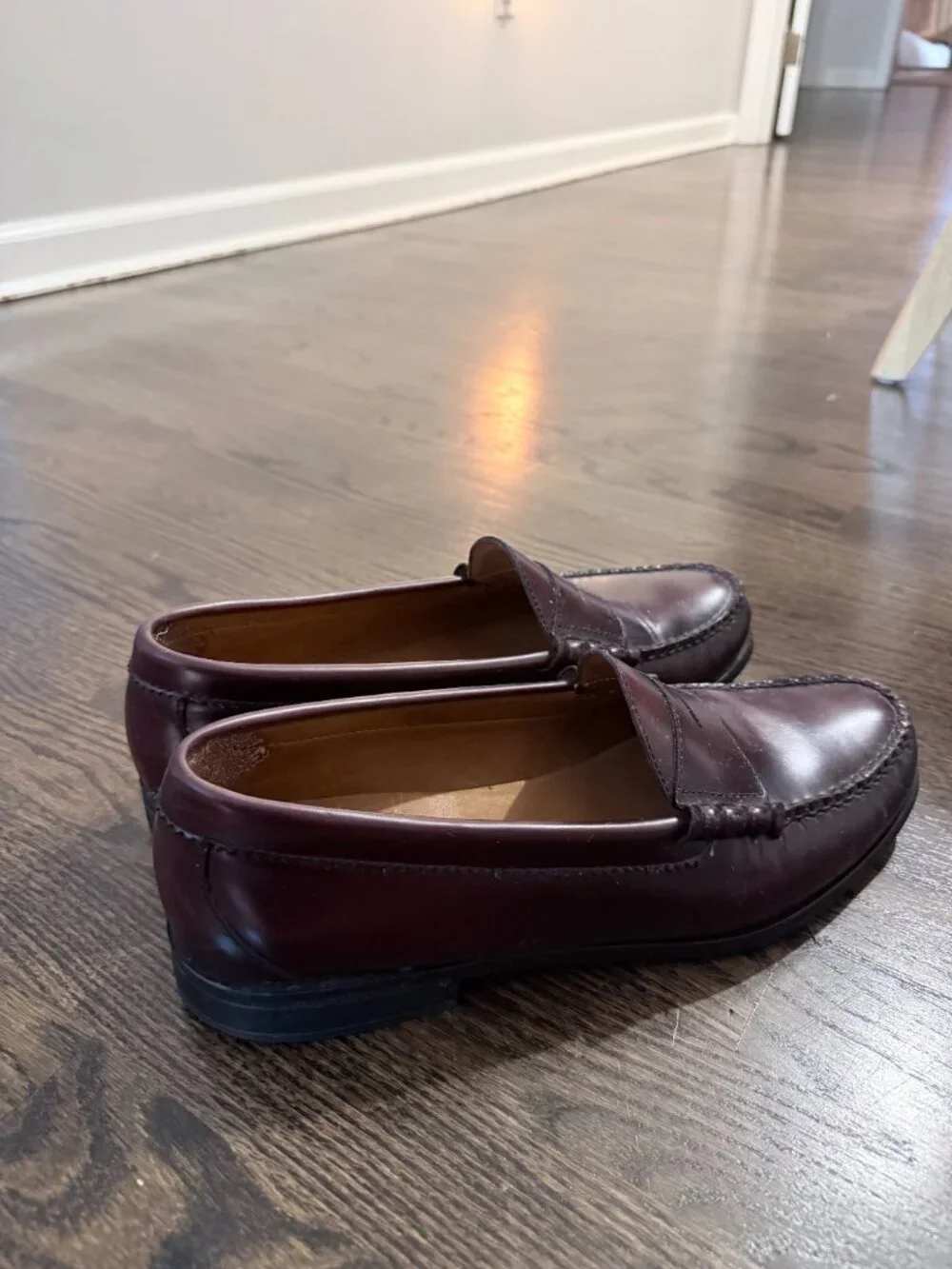 J.Crew British Boots & Shoes Burgundy Leather Penny Loafers – Size 11